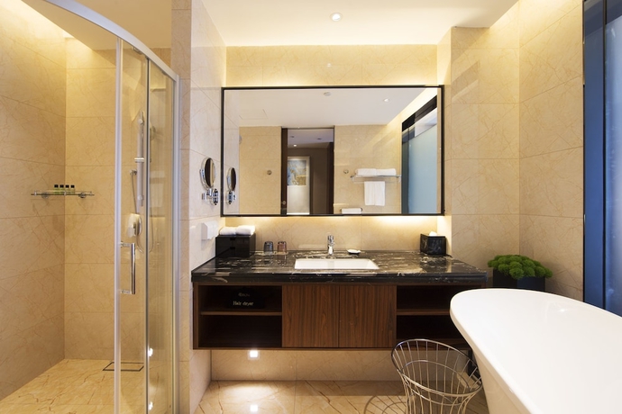 Imagen de la habitación del Hotel Country Garden Phoenix Tonghu. Foto 11