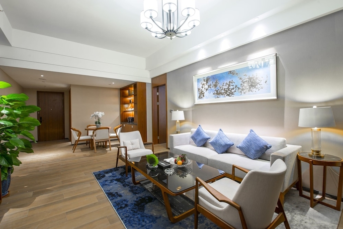Imagen de la habitación del Hotel Country Garden Phoenix Tonghu. Foto 13