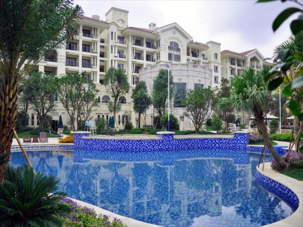 Imagen de la piscina del Hotel Country Garden Phoenix Yunfu. Foto 11