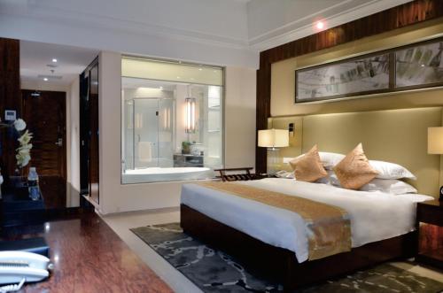 Imagen de la habitación del Hotel Country Garden Ware Bay Phoenix. Foto 6