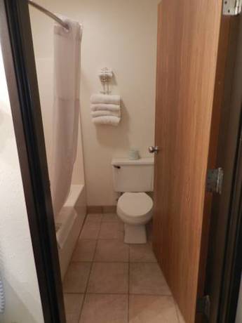 Imagen de la habitación del Hotel Country Hearth Inn Maryville. Foto 5