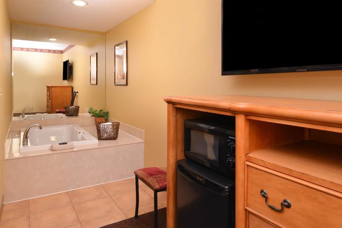 Imagen de la habitación del Hotel Country Hearth Inn and Suites Edwardsville St. Louis. Foto 3