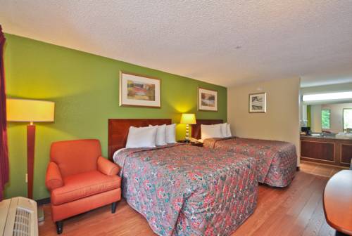 Imagen de la habitación del Hotel Country Hearth Inn and Suites Marietta. Foto 3
