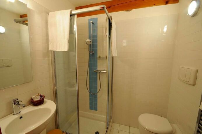 Imagen de la habitación del Hotel Country House Due Fiumi. Foto 3