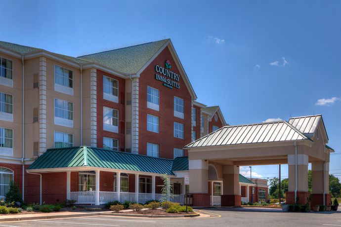 Imagen general del Hotel Country Inn And Suites By Carlson, Fredericksburg. Foto 3