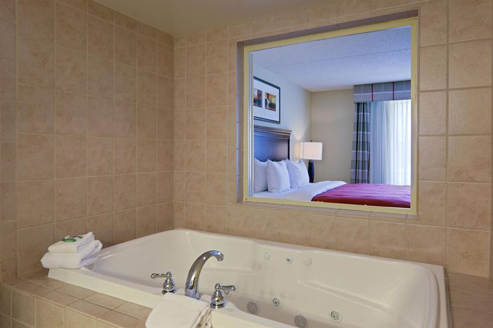 Imagen de la habitación del Hotel Country Inn And Suites By Carlson, Fredericksburg. Foto 8