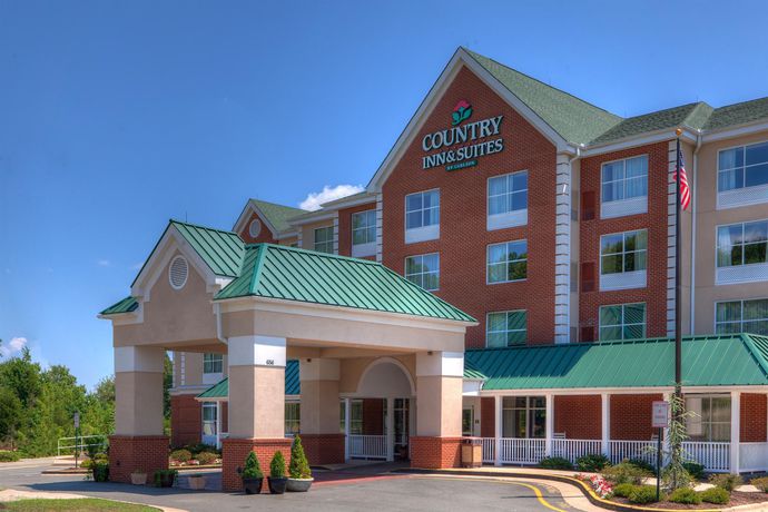 Imagen general del Hotel Country Inn And Suites By Carlson, Fredericksburg. Foto 5