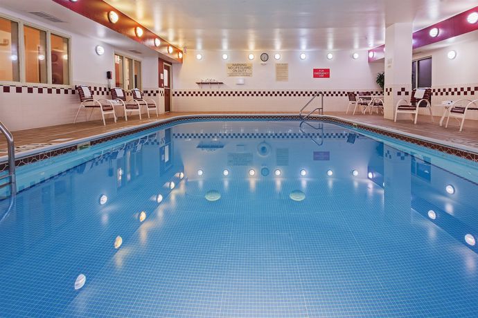 Imagen de los interiores del Hotel Country Inn And Suites By Carlson Wichita Northeas. Foto 9