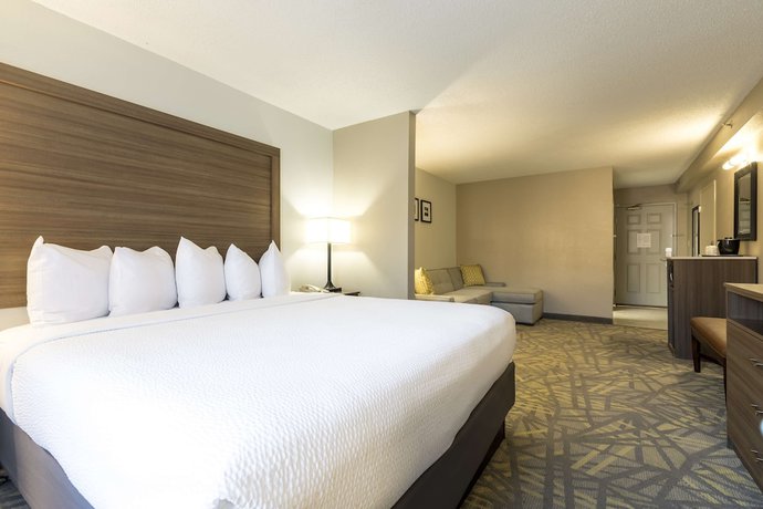 Imagen de la habitación del Hotel Country Inn And Suites By Radisson Asheville Downtown Tunnel Road. Foto 3