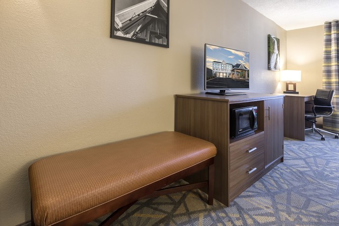 Imagen de la habitación del Hotel Country Inn And Suites By Radisson Asheville Downtown Tunnel Road. Foto 5