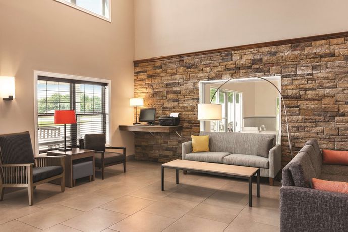 Imagen de los interiores del Hotel Country Inn And Suites By Radisson, Buffalo, Mn. Foto 20