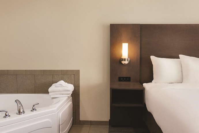 Imagen de la habitación del Hotel Country Inn And Suites By Radisson, Buffalo, Mn. Foto 16