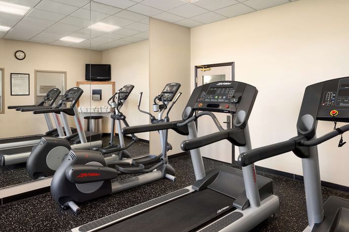 Imagen de los interiores del Hotel Country Inn And Suites By Radisson, Findlay, Oh. Foto 11