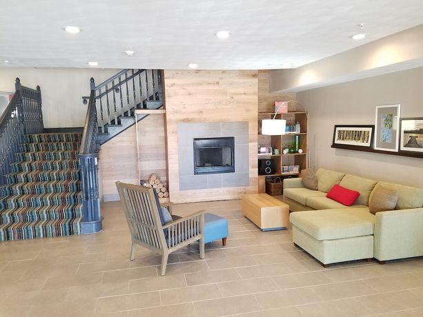 Imagen de los interiores del Hotel Country Inn And Suites By Radisson, Indianapolis South, In. Foto 17