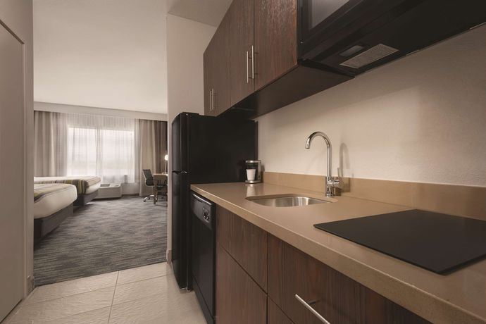 Imagen de la habitación del Hotel Country Inn And Suites By Radisson, Oklahoma City-bricktown, Ok. Foto 6