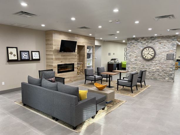 Imagen de los interiores del Hotel Country Inn And Suites By Radisson, Oklahoma City-bricktown, Ok. Foto 18