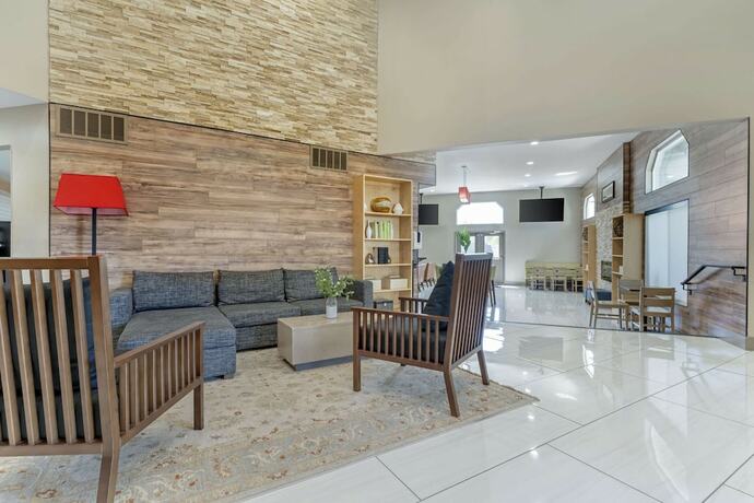 Imagen de los interiores del Hotel Country Inn And Suites By Radisson, Vallejo Napa Valley, Ca. Foto 18