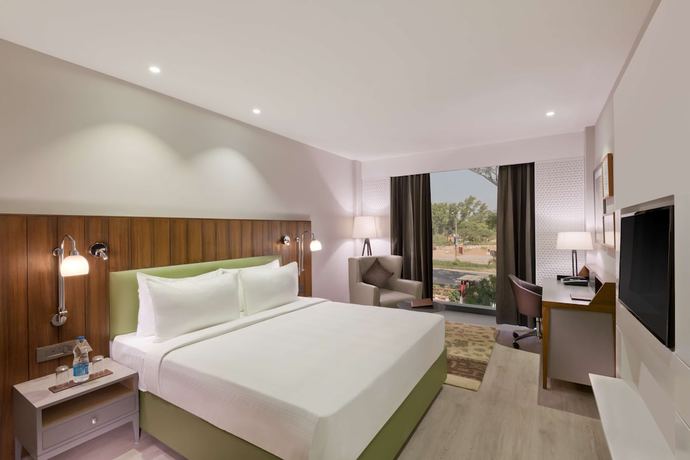 Imagen de la habitación del Hotel Country Inn And Suites By Radisson Zirakpur. Foto 12