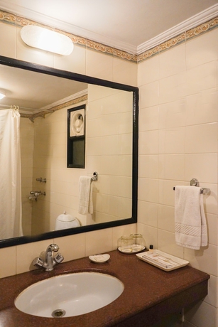 Imagen de la habitación del Hotel Country Inn, Bhimtal. Foto 17