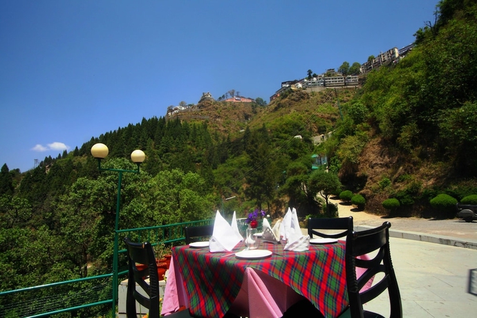 Imagen del bar/restaurante del Hotel Country Inn, Kincraig. Foto 4