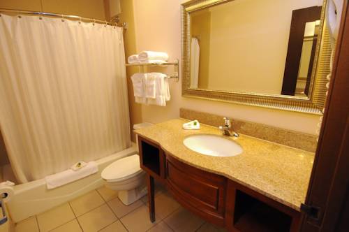 Imagen de la habitación del Hotel Country Inn, Ontario. Foto 9