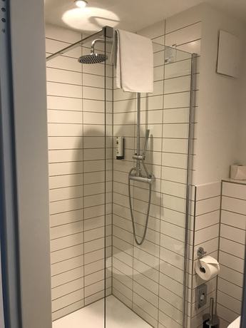Imagen de la habitación del Hotel Country Inn Ph&ouml;ben. Foto 13