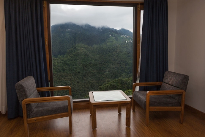 Imagen de la habitación del Hotel Country Inn Premier Pacific Mall Road Mussoorie. Foto 10