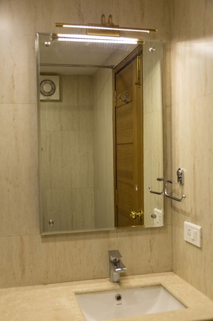 Imagen de la habitación del Hotel Country Inn Premier Pacific Mall Road Mussoorie. Foto 12