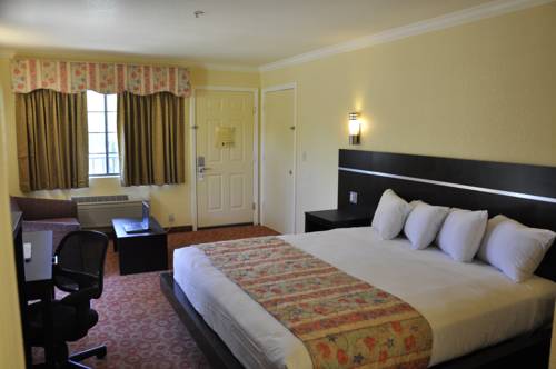 Imagen de la habitación del Hotel Country Inn Sonora. Foto 8