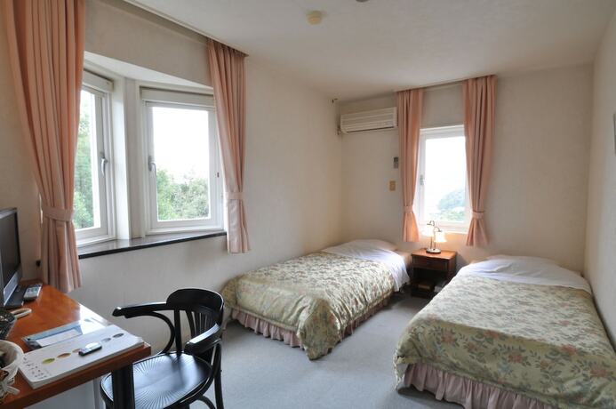 Imagen general del Hotel Country Inn The White Marine. Foto 7