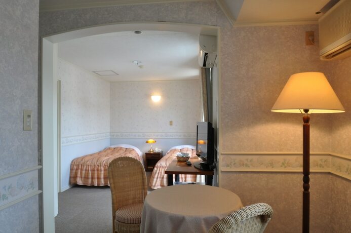 Imagen general del Hotel Country Inn The White Marine. Foto 11