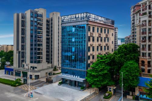 Imagen general del Hotel Country Inn & Suite by Radisson, Guangzhou Huadu Shiling. Foto 15