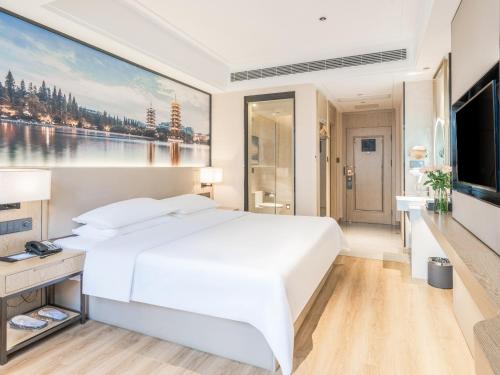 Imagen general del Hotel Country Inn & Suite by Radisson, Guiping Xishan. Foto 8