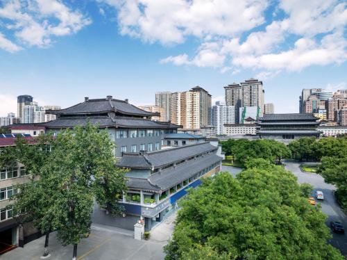 Imagen general del Hotel Country Inn & Suite by Radisson Xi\'an Bell Tower Ming City Wall. Foto 1