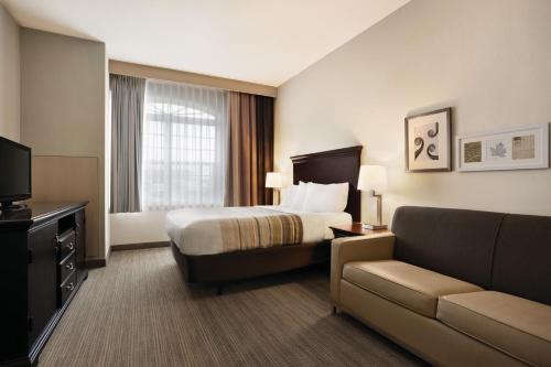 Imagen de la habitación del Hotel Country Inn & Suites Bowling Green. Foto 11