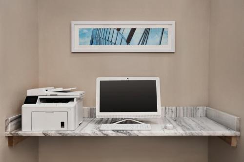 Imagen general del Hotel Country Inn & Suites Bowling Green. Foto 5