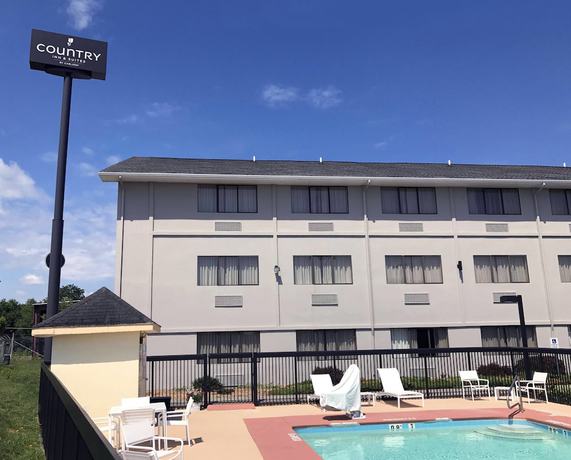 Imagen de la piscina del Hotel Country Inn & Suites By Radisson, Abingdon, Va. Foto 18