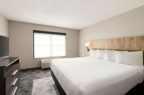 Imagen de la habitación del Hotel Country Inn & Suites By Radisson, Boise West, Id. Foto 14