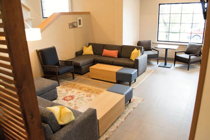 Imagen de los interiores del Hotel Country Inn & Suites By Radisson, Erie. Foto 13