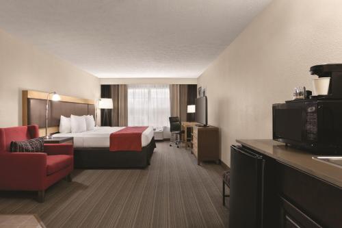 Imagen de la habitación del Hotel Country Inn & Suites By Radisson, Fairborn South,. Foto 9