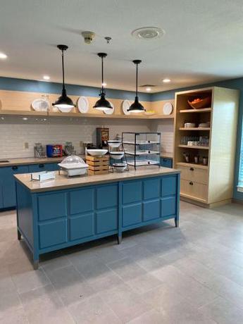 Imagen del bar/restaurante del Hotel Country Inn & Suites By Radisson, Fort Worth. Foto 14