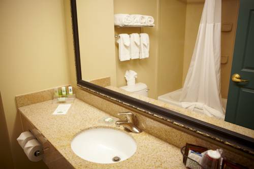 Imagen general del Hotel Country Inn & Suites By Radisson, Grand Rapids Eas. Foto 1
