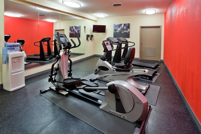 Imagen de los interiores del Hotel Country Inn & Suites By Radisson, Newnan, Ga. Foto 17
