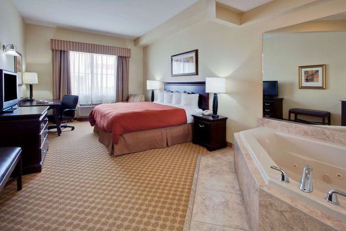 Imagen de la habitación del Hotel Country Inn & Suites By Radisson, Port Charlotte,. Foto 10