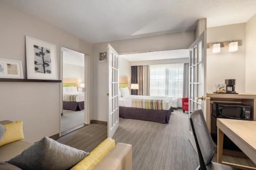 Imagen de la habitación del Hotel Country Inn & Suites by Radisson, Big Flats (Elmira), NY. Foto 12