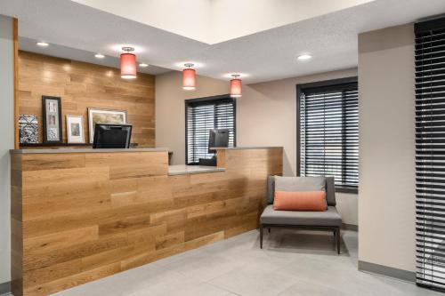 Imagen general del Hotel Country Inn & Suites by Radisson, Big Flats (Elmira), NY. Foto 2