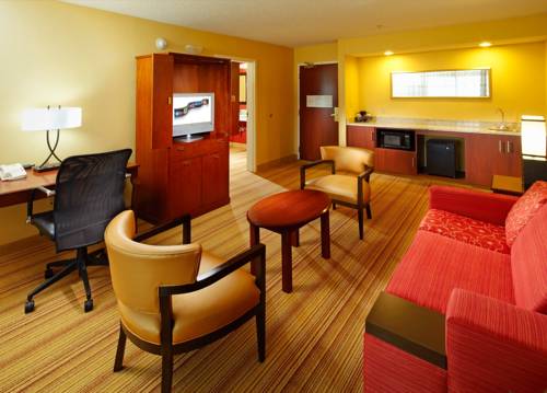 Imagen general del Hotel Country Inn & Suites by Radisson, Convention Center. Foto 1