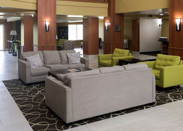 Imagen de los interiores del Hotel Country Inn & Suites by Radisson, Delta Park North Portland. Foto 18