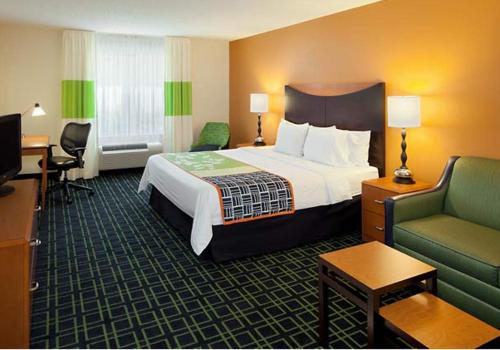 Imagen de la habitación del Hotel Country Inn & Suites by Radisson, Fayetteville I-95, NC. Foto 6
