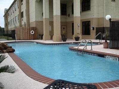 Imagen de la piscina del Hotel Country Inn & Suites by Radisson, Houston Northwest, TX. Foto 7